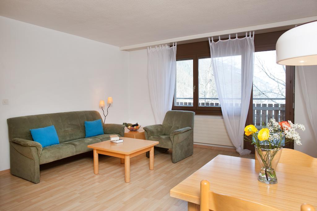 Apartment In Disentis Bilik gambar